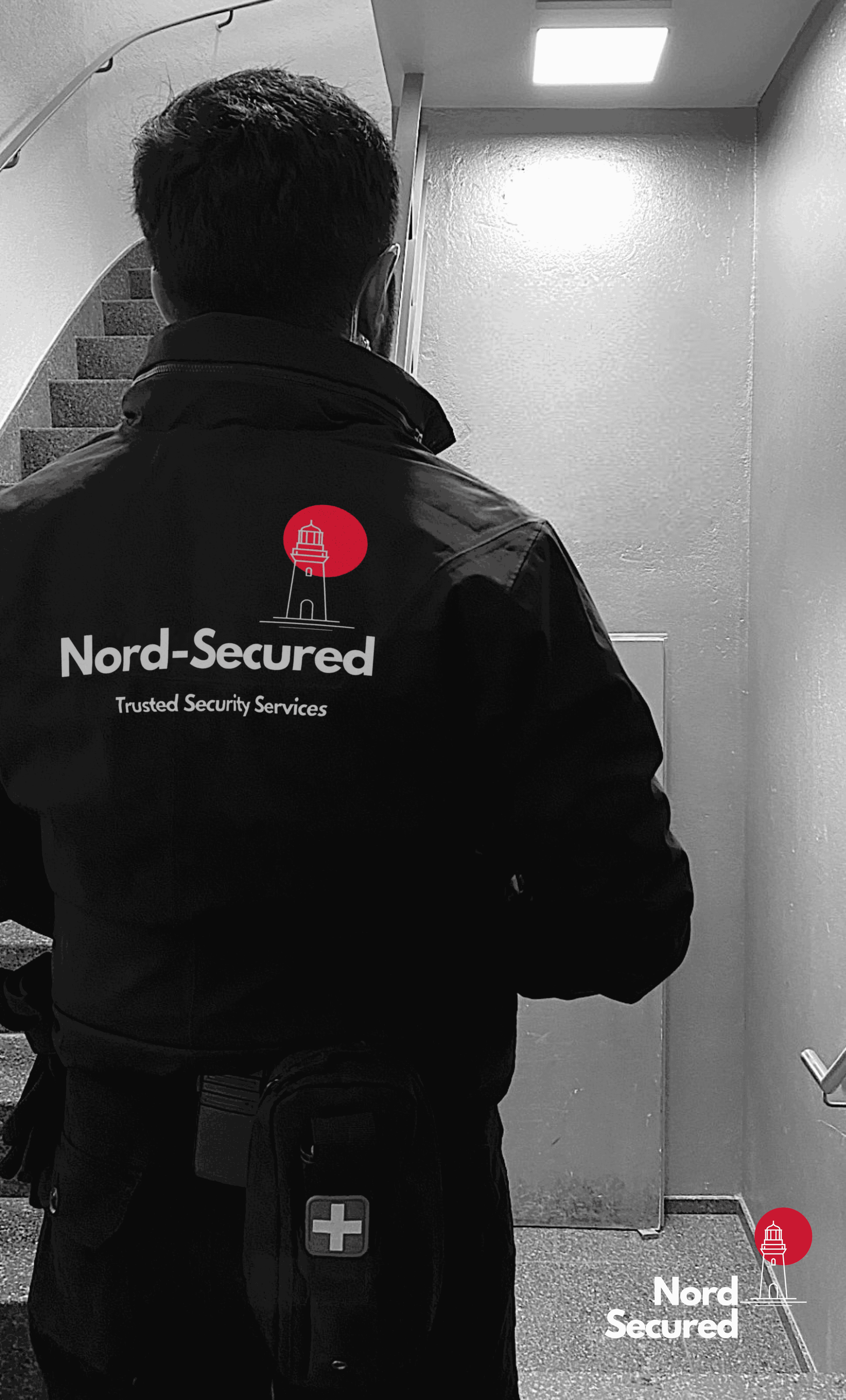 Professionelle Sicherheitskraft in Uniform